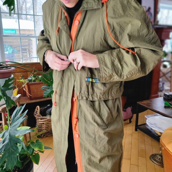 Vintage spring windbreaker coat - Picture 5 of 11